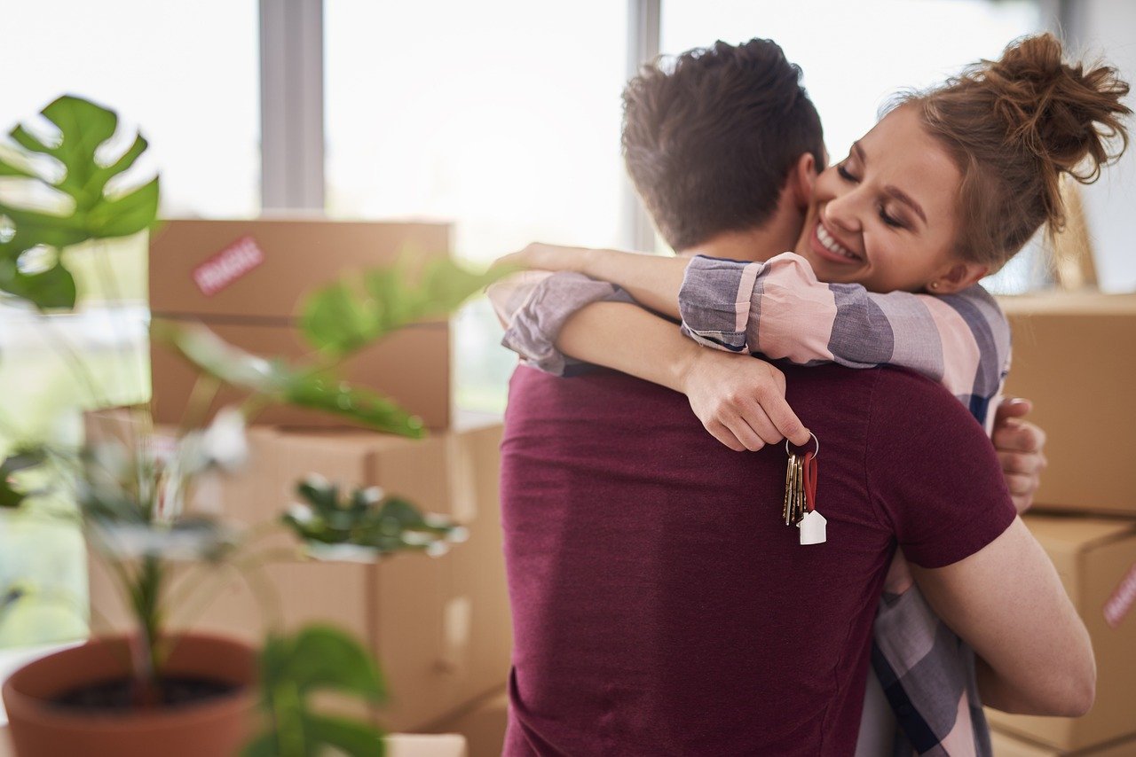 You are currently viewing Die erste eigene Wohnung: 10 Tipps für einen reibungslosen Einzug